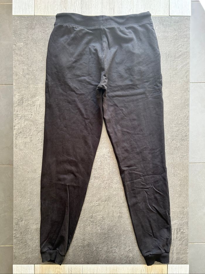 Bas de jogging - photo numéro 3