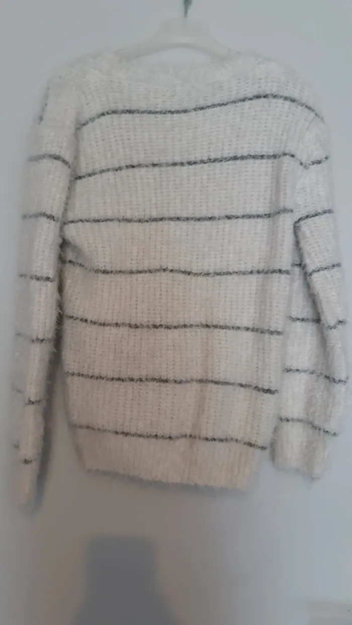 Pull femme - photo numéro 2