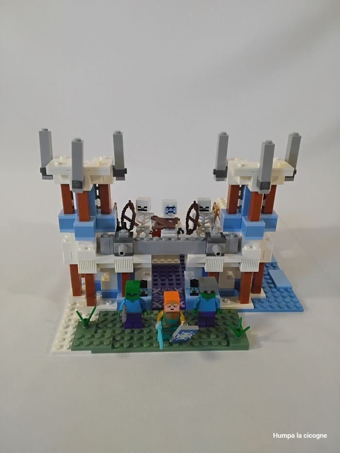 Lego Minecraft 21186 (M364) - photo numéro 2