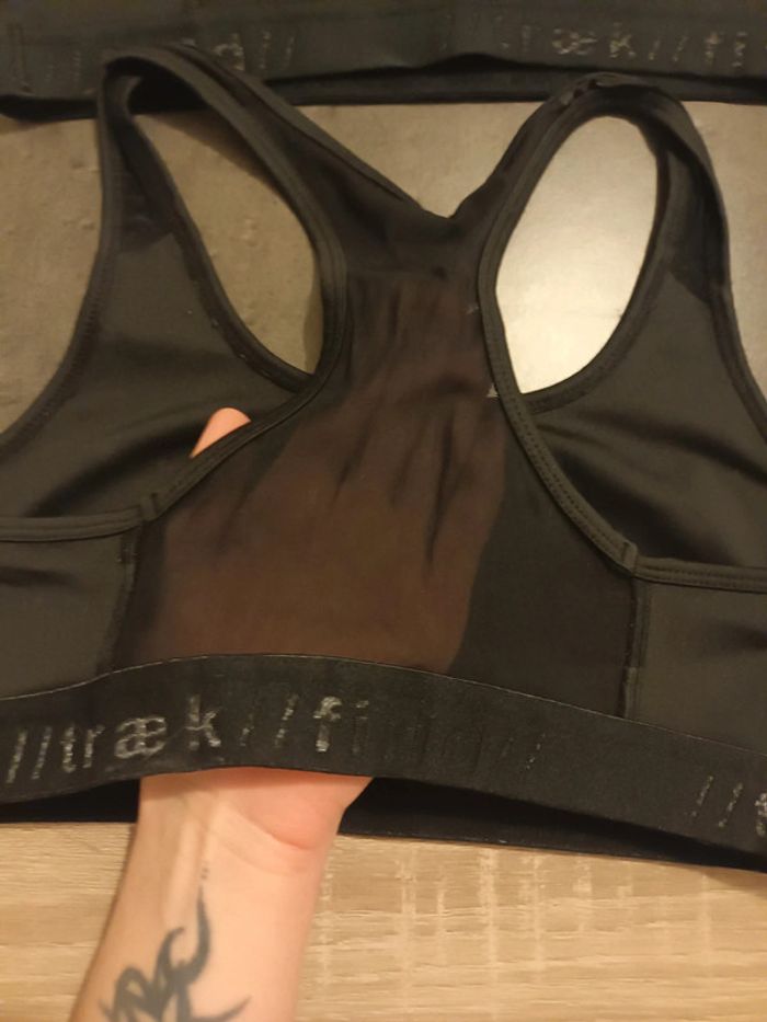 Lot brassières H&M - photo numéro 3