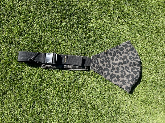 Porte bébé wildride léopard - photo numéro 2