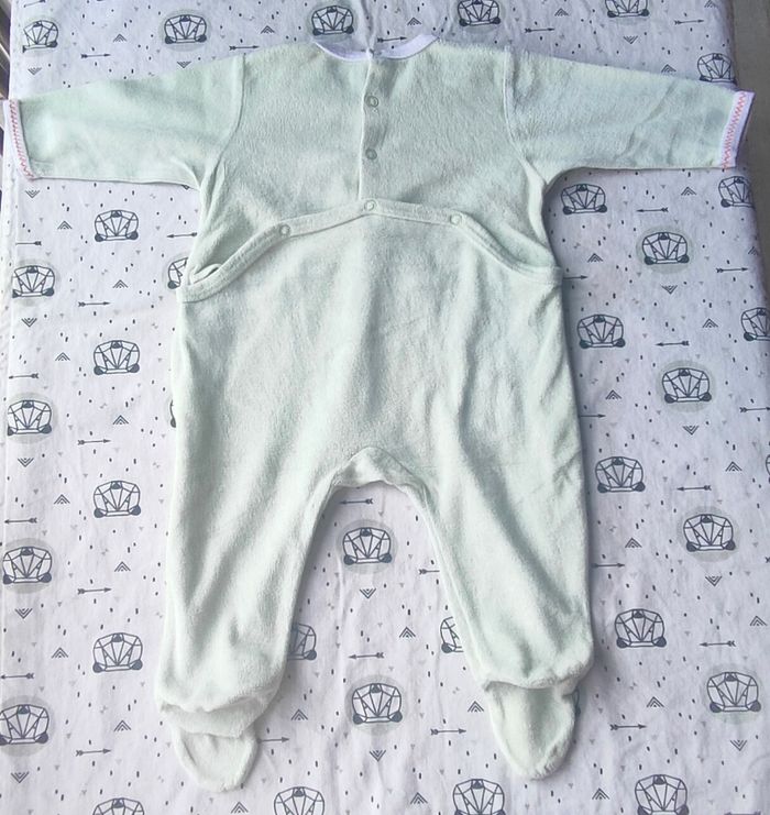 Lot de pyjamas en velours taille 6 mois - photo numéro 6