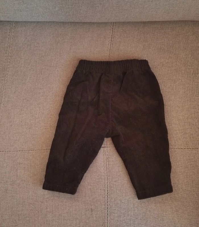 Lot de 5 pantalons pour bébé très bon état 3 mois - photo numéro 2