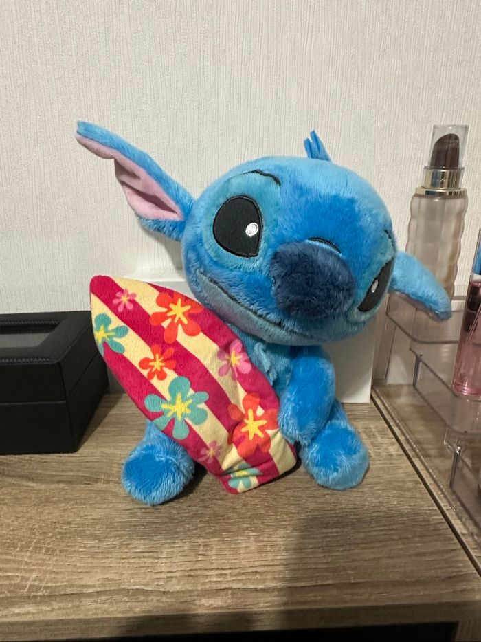 Stitch surf