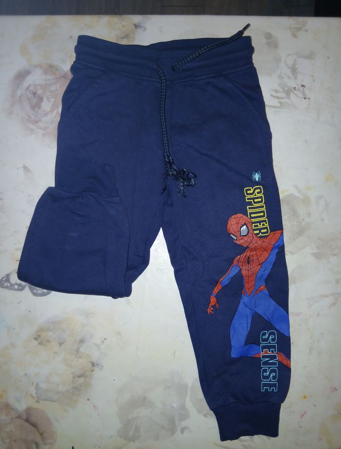 Lots vetements garcons 4 ans - photo numéro 5