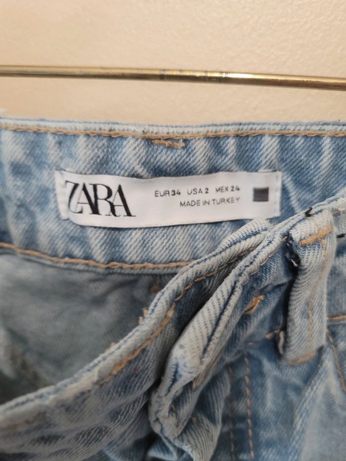 Jean droit zara Taille 34 - photo numéro 3