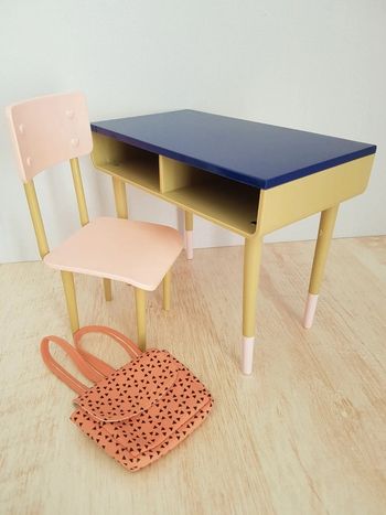 Bureau, chaise et sac à dos Our Generation