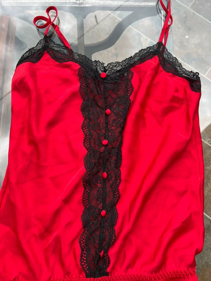 ๐ฅ Combinaison en dentelle rouge ๐ฅ - photo numรฉro 2