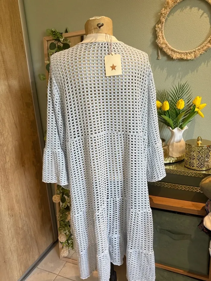 Superbe robe à trou manches 3/4 femme - photo numéro 4