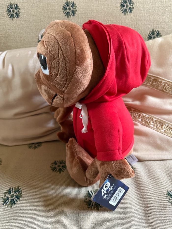 NEUF peluche Peluche E.T avec un hoodies 35 cm ET extraterrestre Simba pull sweat rouge - photo numéro 2