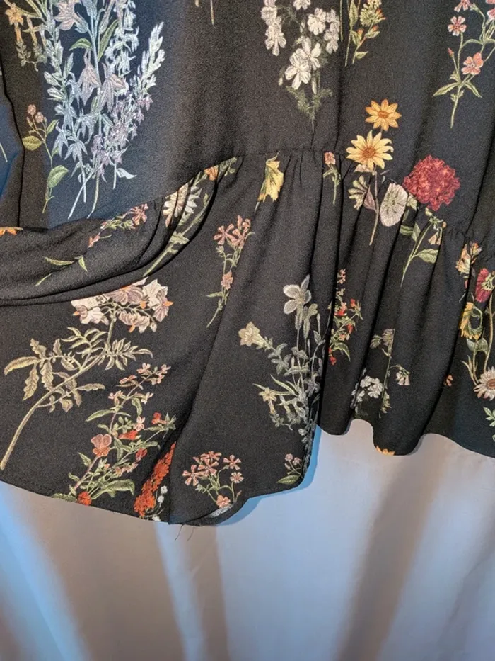Robe Zara taille xs - photo numéro 2