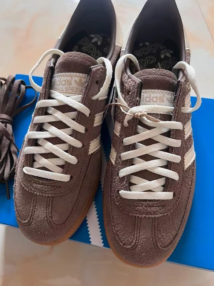 Adidas Handball Spezial Taille 41 - photo numéro 3