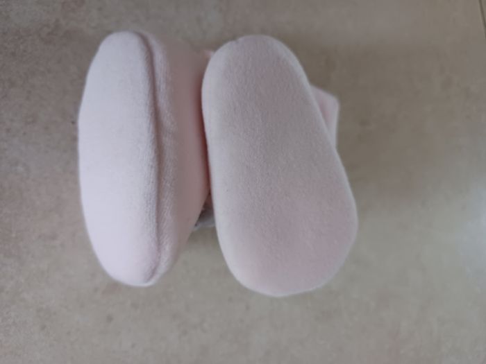 Chaussons bébé - photo numéro 2
