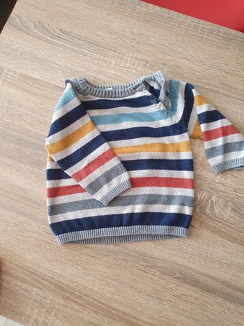 Pull mi saison garçon 4-6 mois