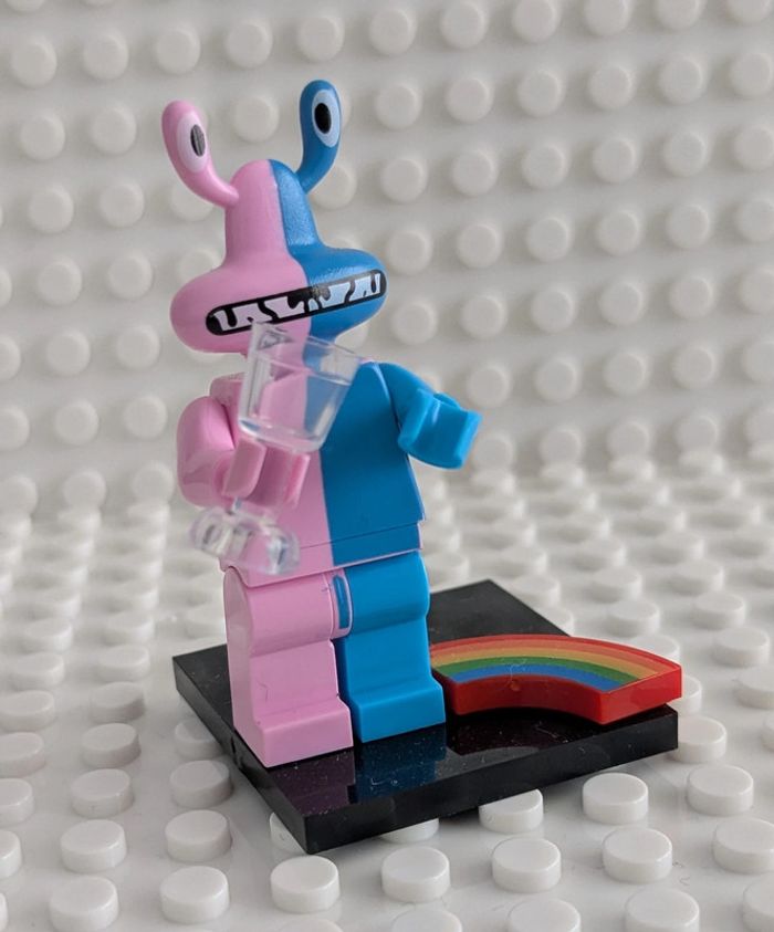 Figurine Rainbow Friends : Pink and Blue , style lego