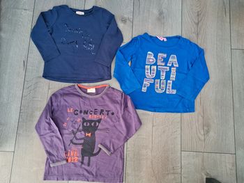 Lot 3 tee-shirts manches longues fille 4 ans