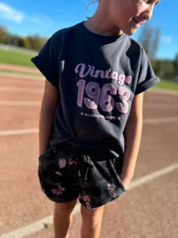 Ensemble t-shirt short créatrice vintage rétro 7/8 ans