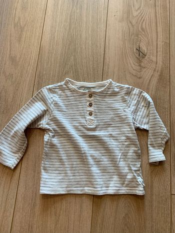 Haut à rayures