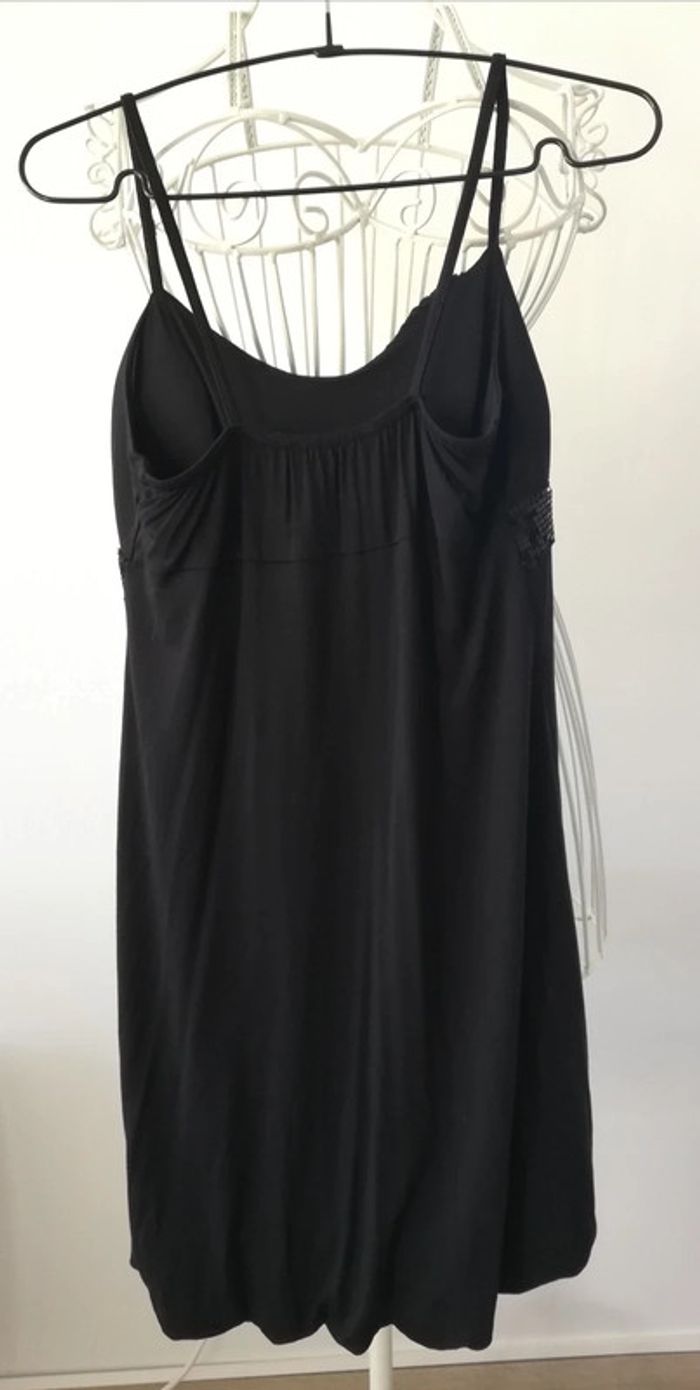Robe noire fluide - photo numéro 4