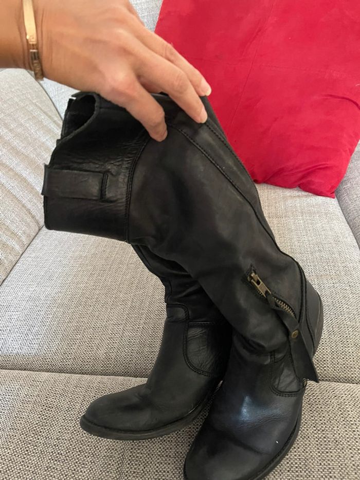Bottes cuir kickers t37