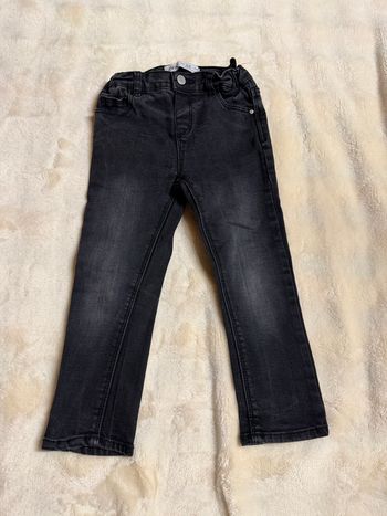 Jeans noir taille 98cm Zara