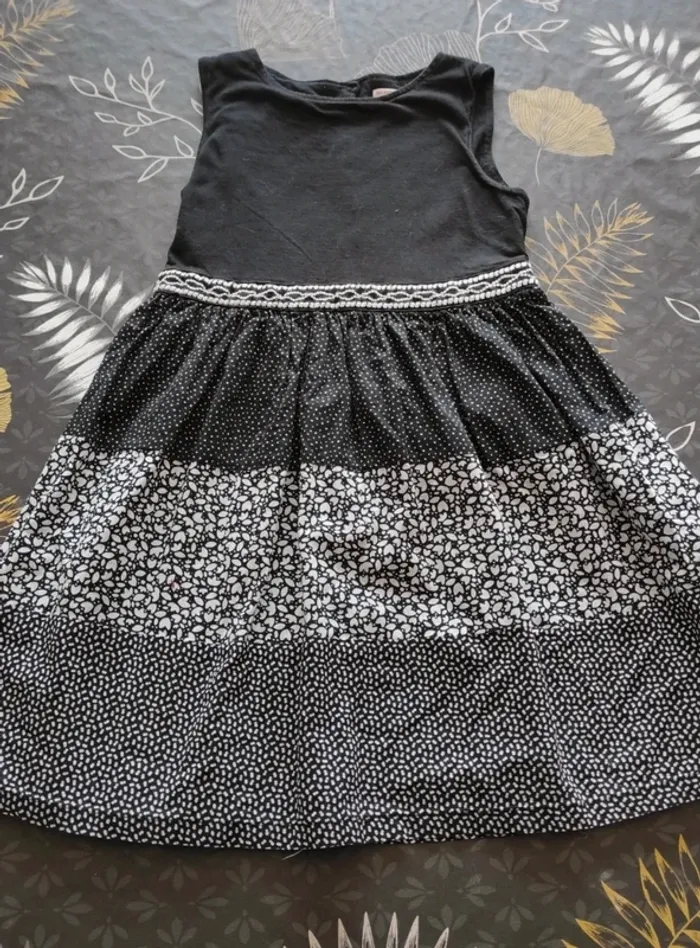 Lot de 4 robes 10 ans - photo numéro 5