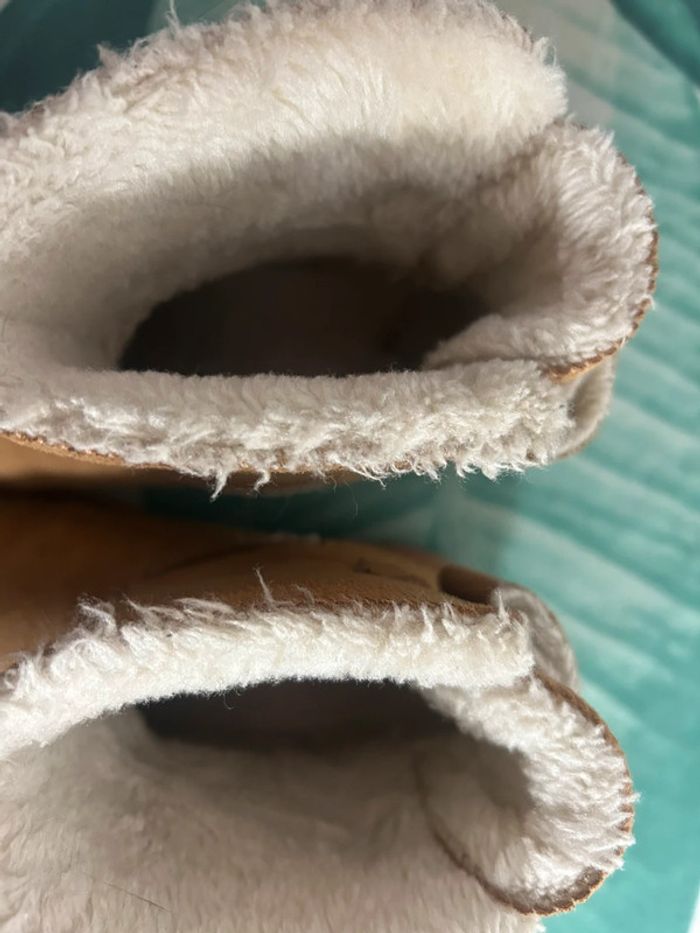 Bottes fourres en daim calme taille 29 - photo numéro 6