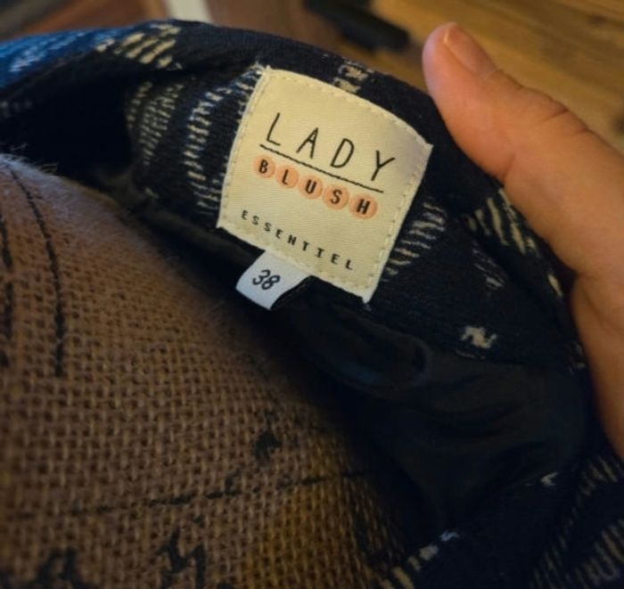 Veste tailleur femme - photo numéro 4