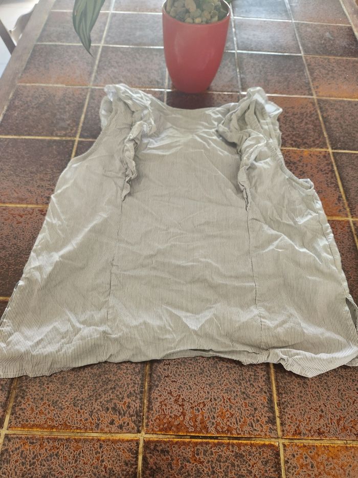 Blouse sans manche - photo numéro 2