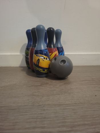 Jeu bowling Cars