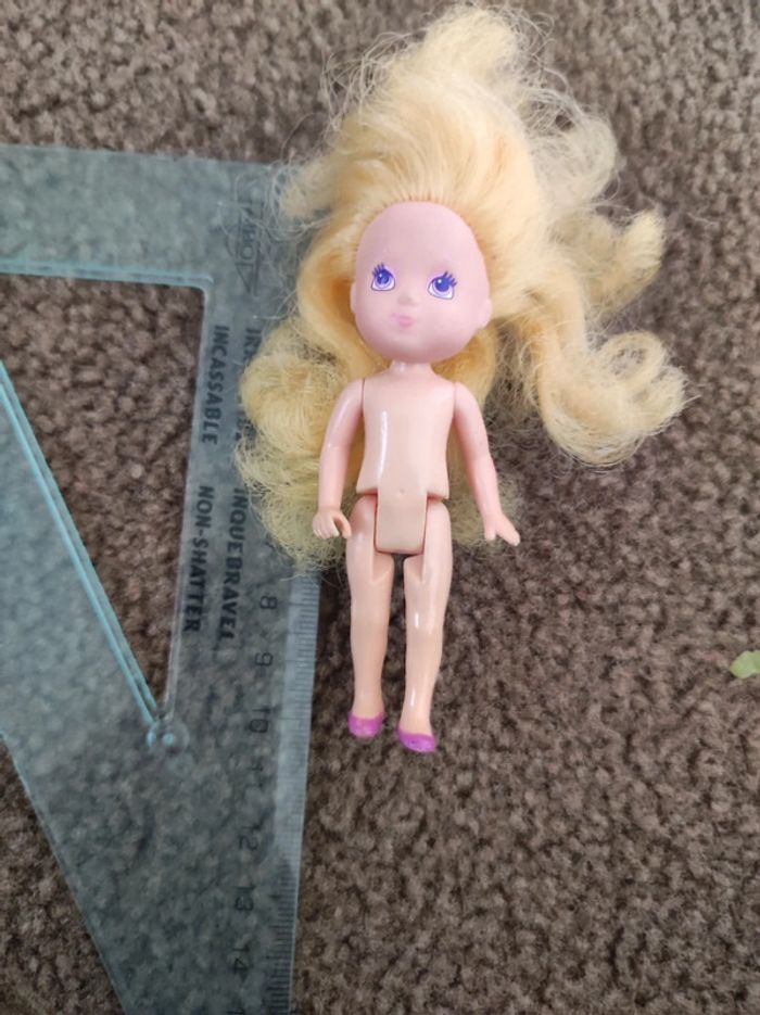 poupée alibabette blonde
1987 - photo numéro 2