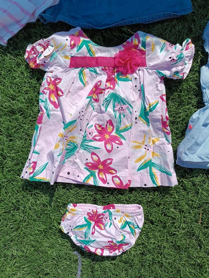 Robe 3 mois avec sa culotte/bloomer assorti