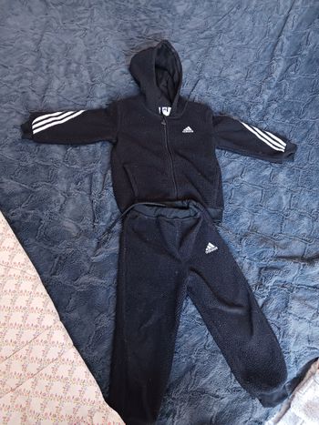 Ensemble adidas