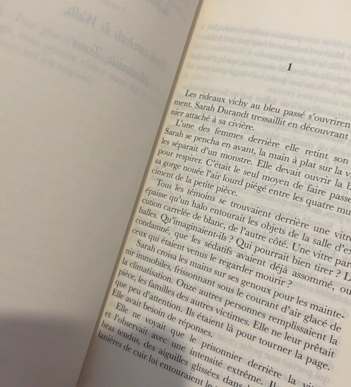 Livre « Confiance aveugle » - photo numéro 5