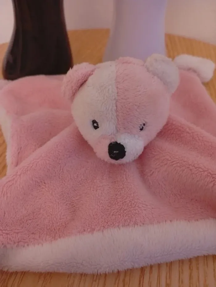 Doudou plat mouchoir Alphanova lapin rose bon état doudou - photo numéro 2