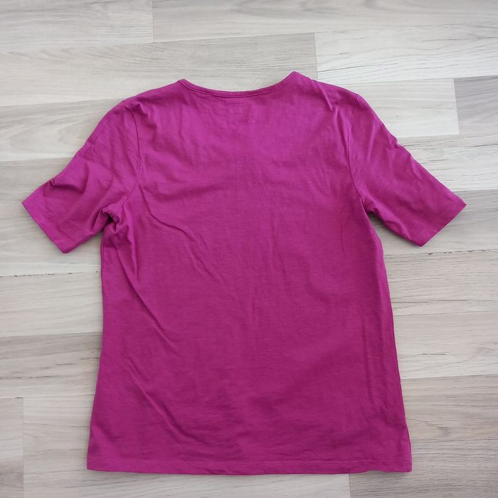 T-shirt femme à col en V violet C&A taille S - photo numéro 6