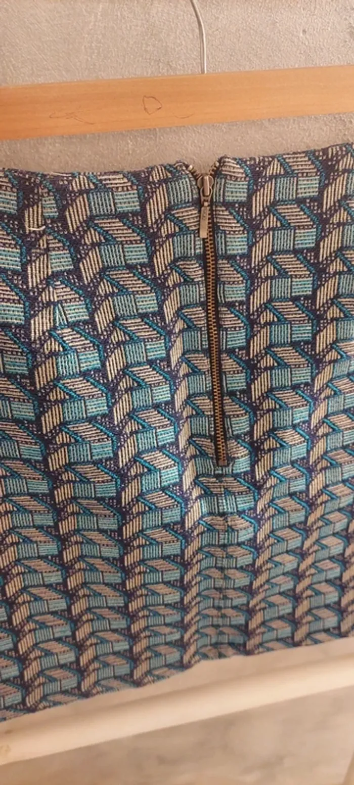 Jupe courte bleue Bizzbee taille 40 - photo numéro 4