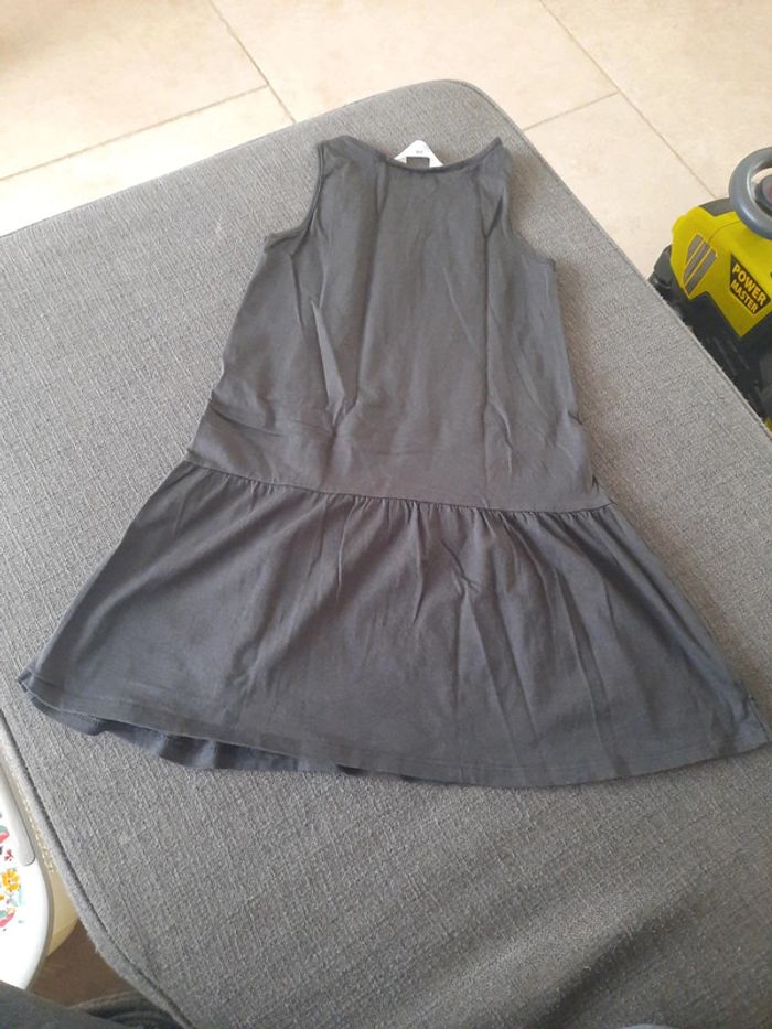 Robe et gilet vert - photo numéro 8