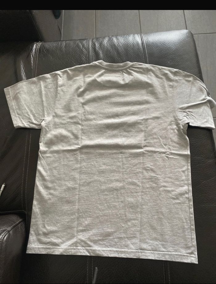 TEE SHIRT THE KOOPLES TAILLE M COMME NEIF GRIS LOGO FLUO - photo numéro 9