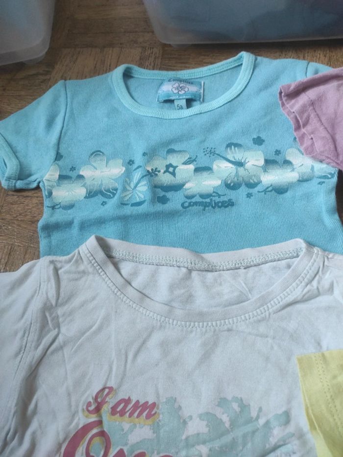 Lot 5 tee shirt 5 ans - photo numéro 5