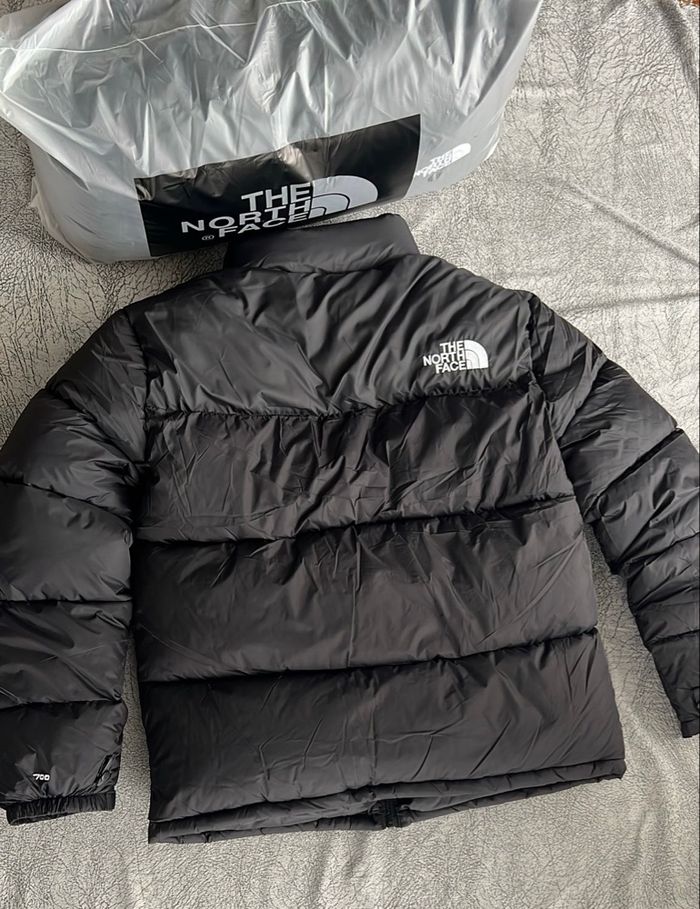 Doudoune the north face taille L - photo numéro 2