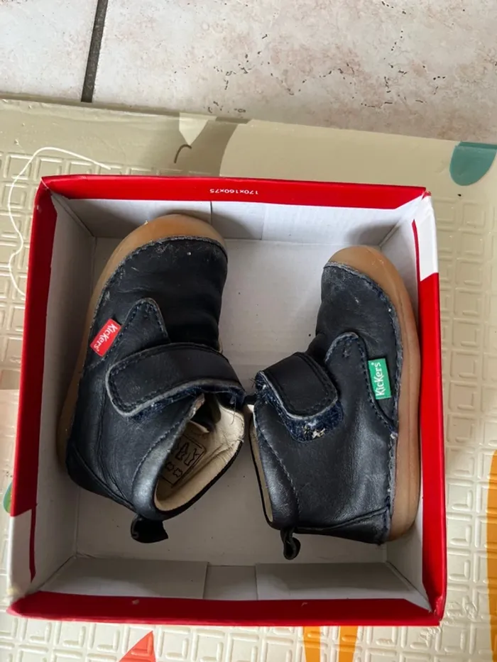Kickers sabio bébé en cuir – Taille 20 bon état - photo numéro 2