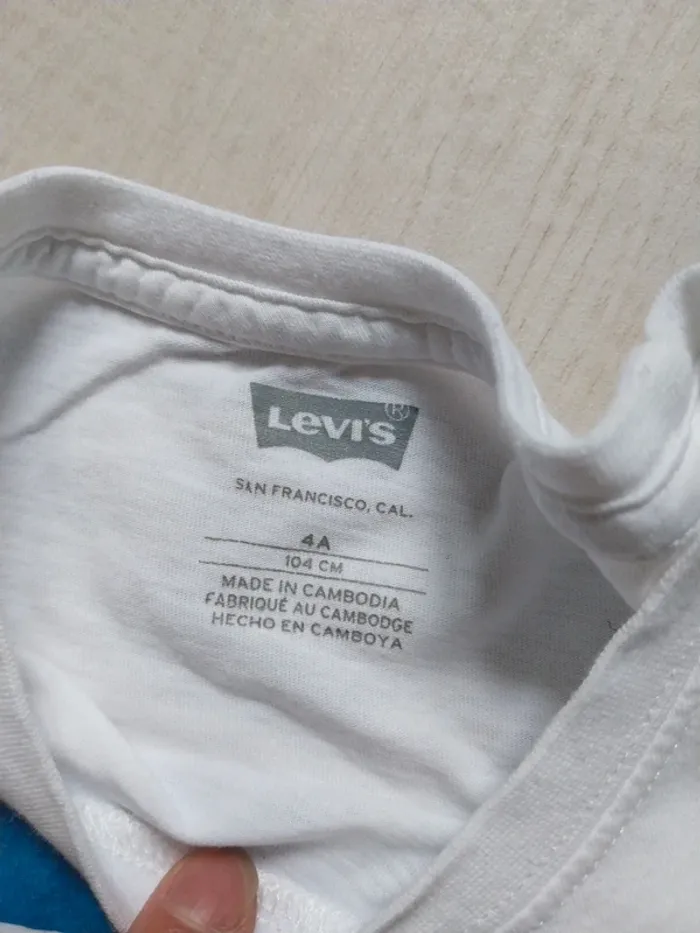 Tshirt levis 4 ans - photo numéro 3