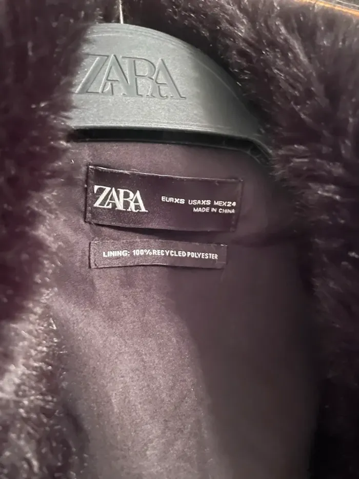 Manteau mi long  fausse fourrure, Zara, taille oversize - photo numéro 7