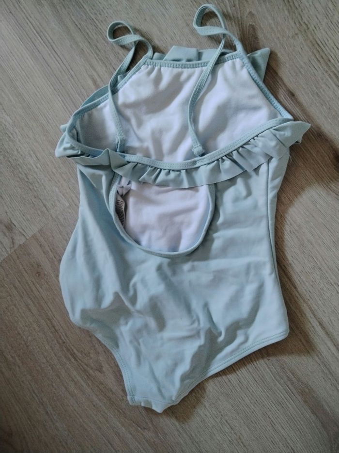 Maillot de bain fille 6 ans - photo numéro 2