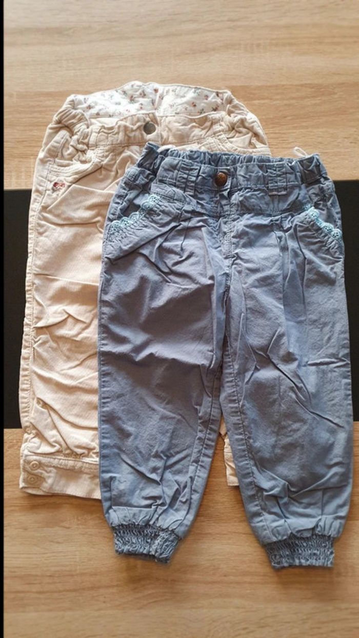 Lot de 2 pantalons 92 cm
