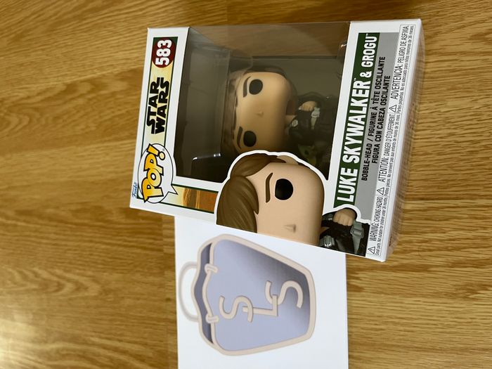 Funko Pop Star Luke Skywalker & Grogu 583
