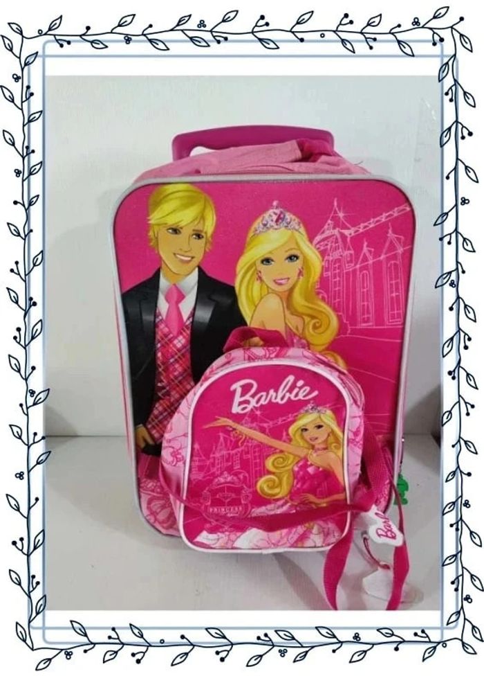 Cartable à roulette barbie, sale et plusieurs traces d'usures