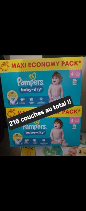 Lot de 2 packs de couches pampers baby dry taille 4