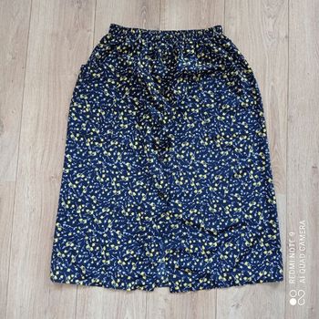 Jupe marine à fleurs jaunes t38/40 vintage